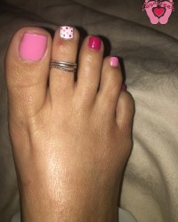Luv4feet - Pink Shades with Dots Footjob photo