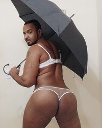 Eu de calcinha photo