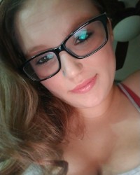 Natural makeup photo