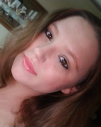 Natural makeup photo