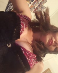 Giantess Goddess Sabil Crush photo