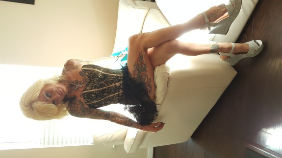 First day working with SirRon with photos. Waiting to get accepted b4 nude