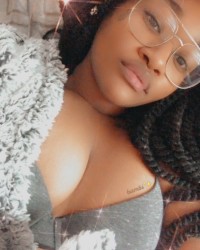 Mulatto Temptress photo