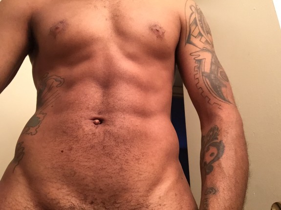 Big dick an perfect abs