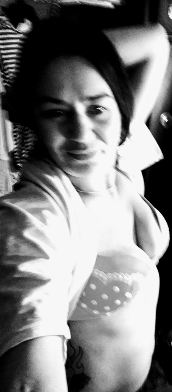 Fingerling80s passionation for pussy