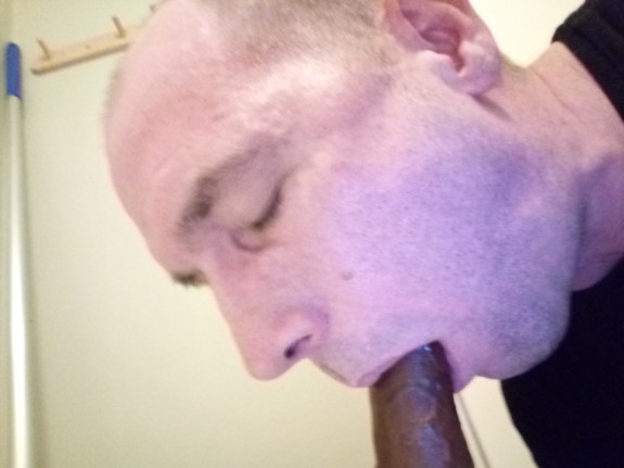 Me riding my new black cock, video on way, see my page!