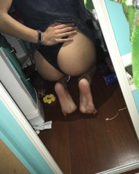 Hot Black Lightskin Teen Nudes photo