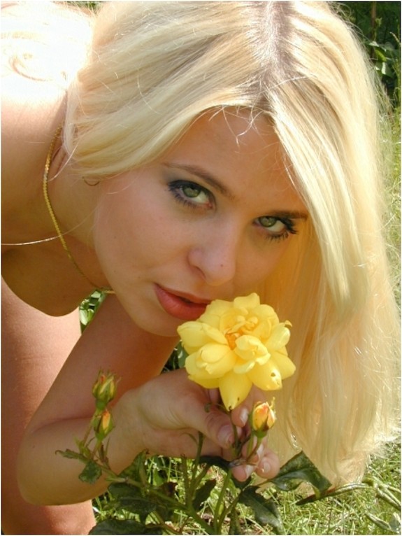 Kelly Norton 01 - Bravo Models Media