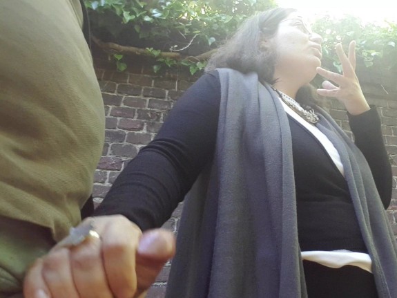 Dick flash she kiss cock