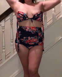 Pictures to start, Hand jobs, tits, pussy, ass, modeling, outdoors photo