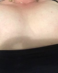 Big natural tits photo