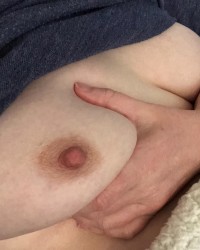 Big natural tits photo