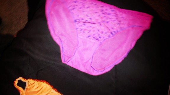 PANTIES 4 SALE!!!! ( A LOT MORE CUMMING SOON )