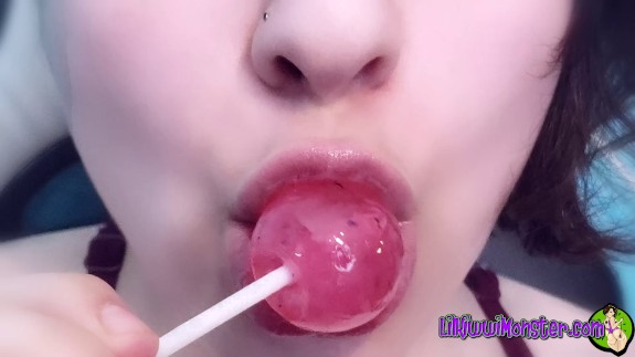 Blowjobs, Cumshots, and Facials. OH MY!