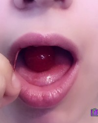Blowjobs, Cumshots, and Facials. OH MY! photo