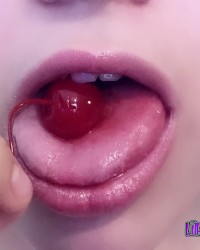 Blowjobs, Cumshots, and Facials. OH MY! photo