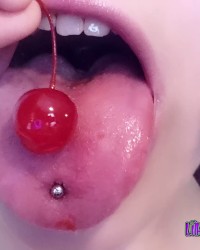 Blowjobs, Cumshots, and Facials. OH MY! photo