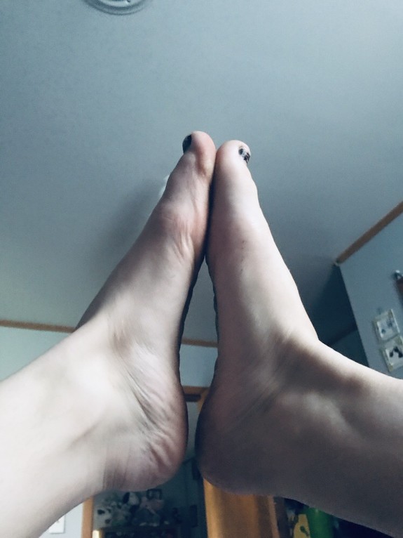 Feet Album