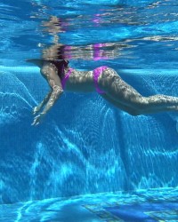 Jessica Lincoln Pt.1 UnderWaterShow photo