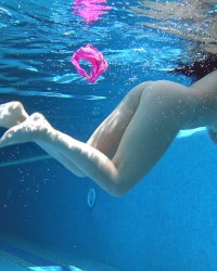 Jessica Lincoln Pt.1 UnderWaterShow photo