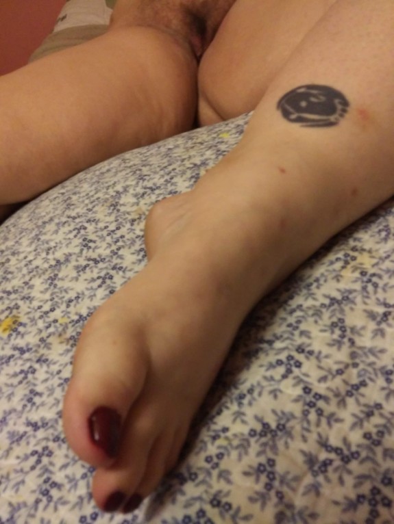 Mrs tina feet