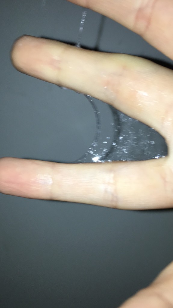 Sticky pussy sticky fingers