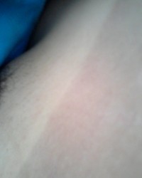 Teasing myself while I tease you! Leave some comments and I'll upload more! photo