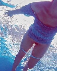 Marusia UnderWaterShow photo