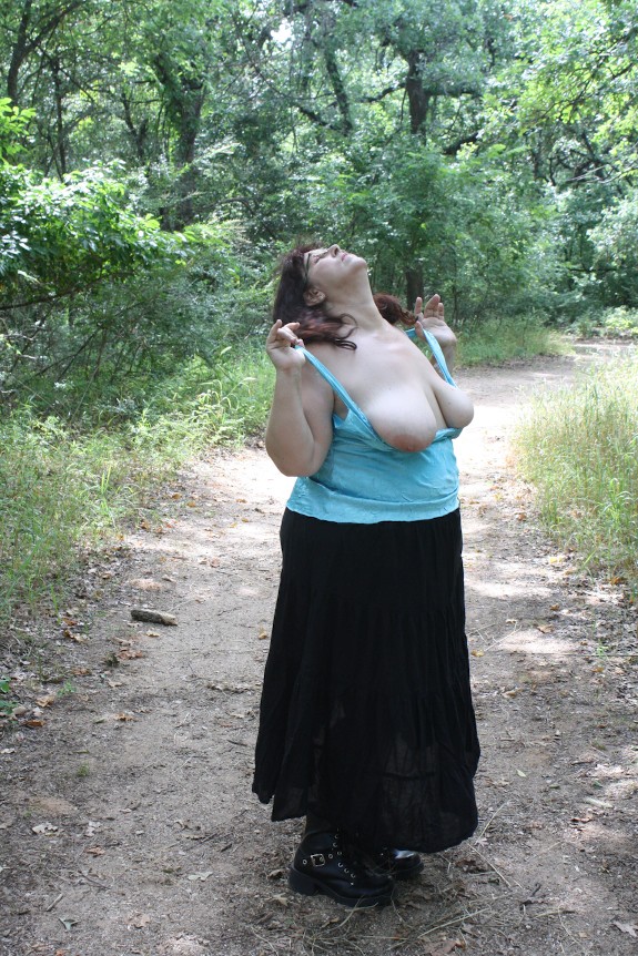 BBW walking the nature center in Texas clothed and nude