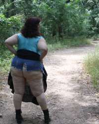 BBW walking the nature center in Texas clothed and nude photo