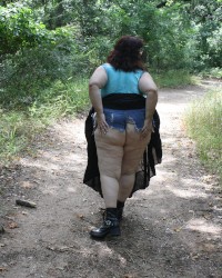BBW walking the nature center in Texas clothed and nude photo