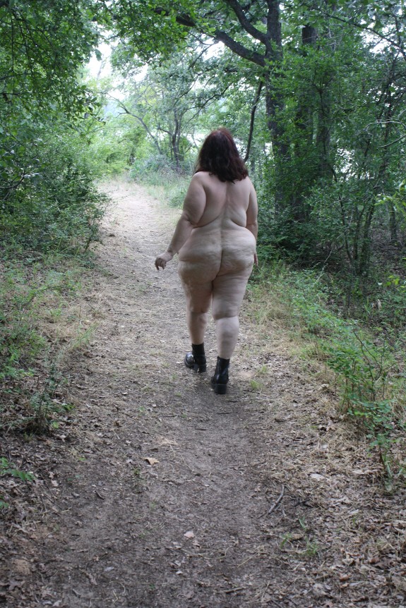 BBW walking the public nature center trails part 2