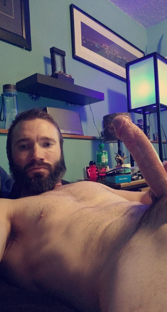 Need a partner. Solo pics