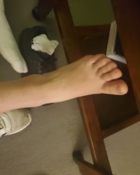 feet for you daddies out there photo