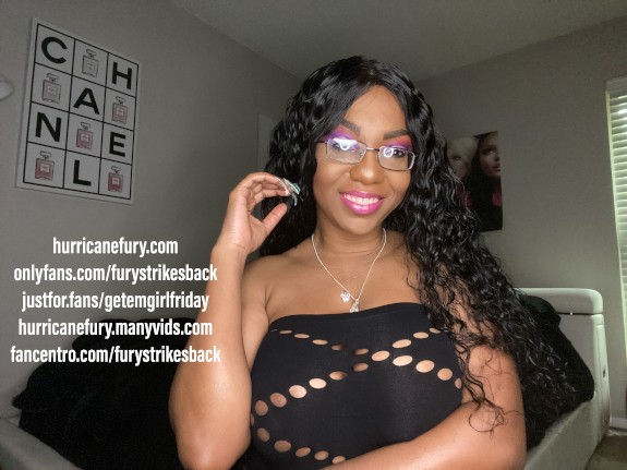 I gave my fan club subscribers a 100 pic photo set! Visit my profile & click become a fan to join!