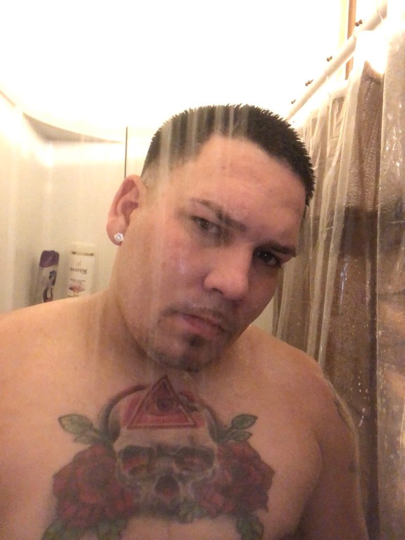 DÁNDOME UN SABROSO BAÑO