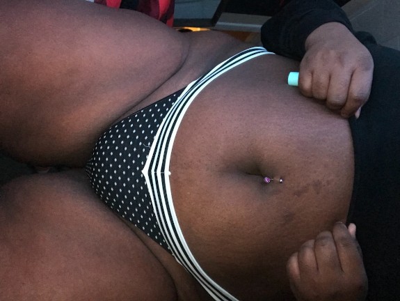 Buy my nudes if u wanna see more