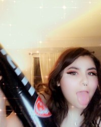 Gamer girl / maid photo