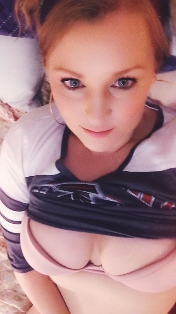 Missin your big hard cock between tits and in my mouth