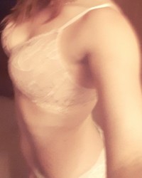 Wanted to share my sexy back. photo