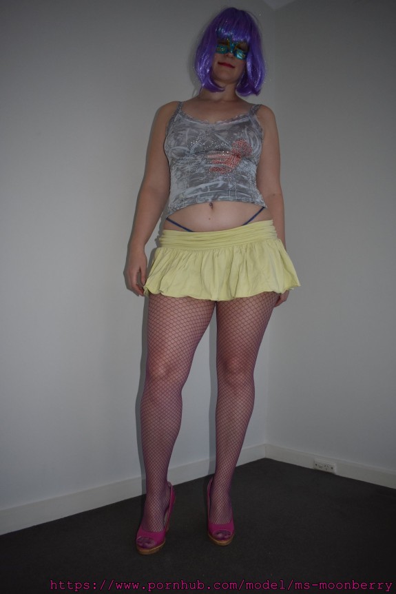 Disco girl toying - watch the video to see all