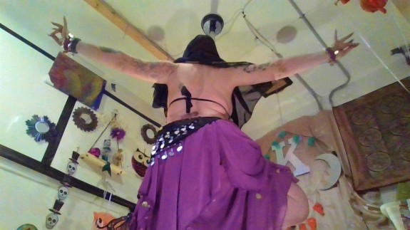 Arabic goddess Bellydancing photos