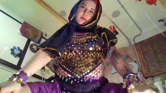 Arabic goddess Bellydancing photos