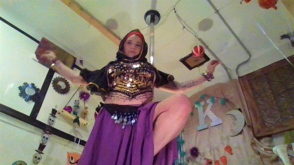 Arabic goddess Bellydancing photos