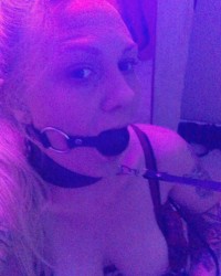 college slut photo