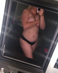Daddy’s slut photo