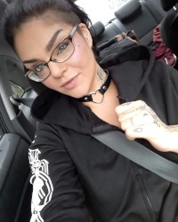 Professional and amateur pictures photo