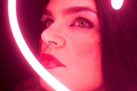 Professional and amateur pictures