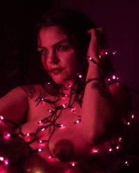 Professional and amateur pictures photo