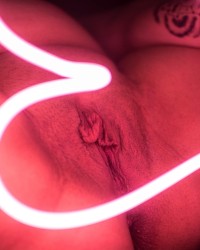 Professional and amateur pictures photo